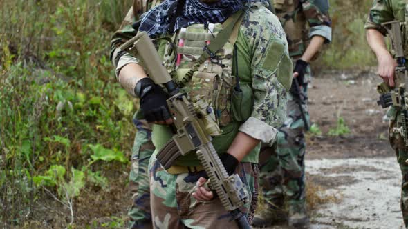 Ranger Squad Walking with Weapons alt