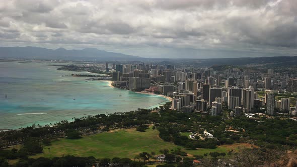 panning shot of waikiki from the top of diamond head