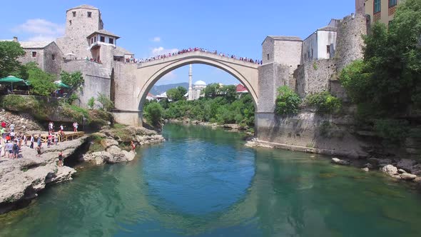 People on the bridge in Mostar waiting for jumping to start