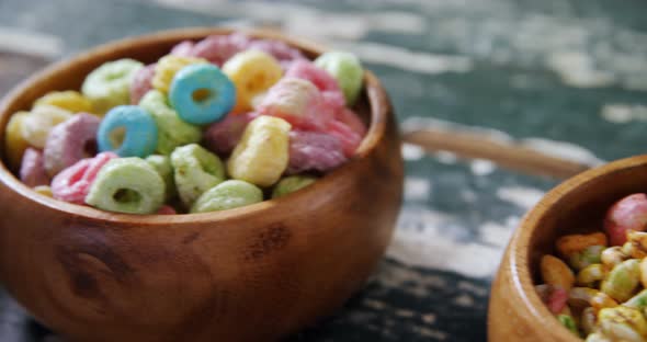 Bowls of various breakfast 4k