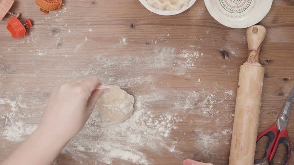 Step by step. Rolling out dough for pie crust