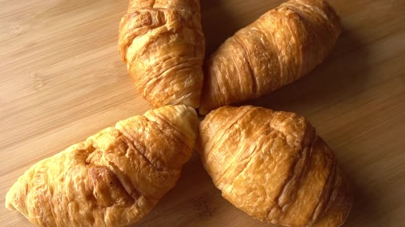 Croissants