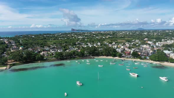 Mauritius, Boats in bay at the Indian Ocean near Trou-aux-Biches