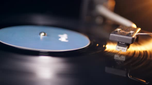 Cartridge and the Vinyl Disc While Playing