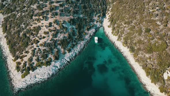 White Boat at deep cove