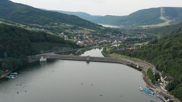 View from above of Water dam infrasturcture in Tresna and Beskid mountains in foreground. Tresna, Si