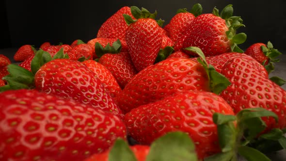 Fresh Ripe Red Strawberries 16