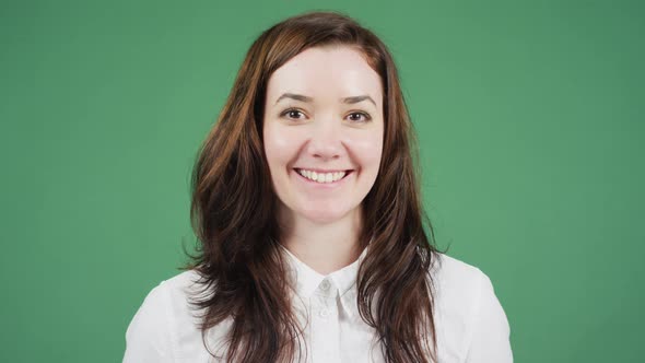 Close up of a happy woman smiling