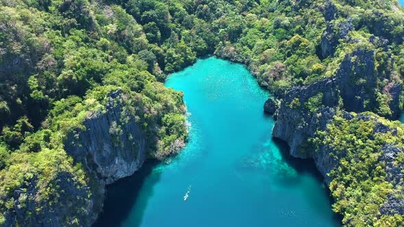 Slow aerial reveal of big lagoon and small lagoon, El nido, Palawan, Philippines
