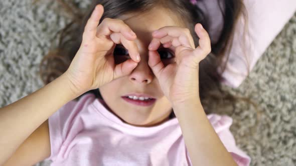 Looking Through Imaginary Glasses alt