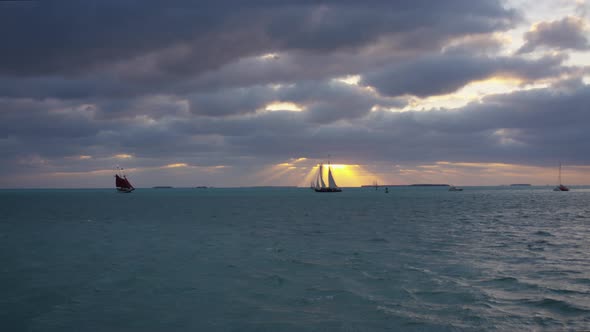 Evening view of the ocean alt