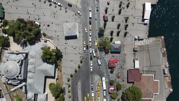 Traffic by Mosque