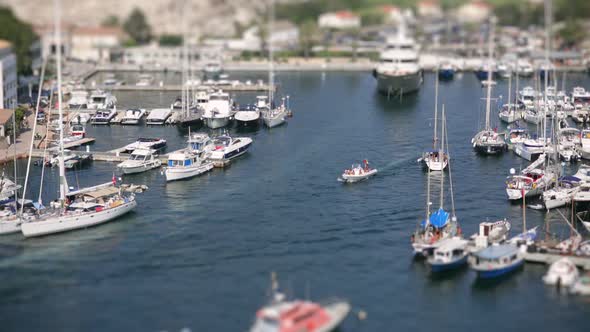 Little harbour Tiltshift Timelapse 01