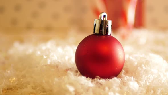 Single red bauble slider shot