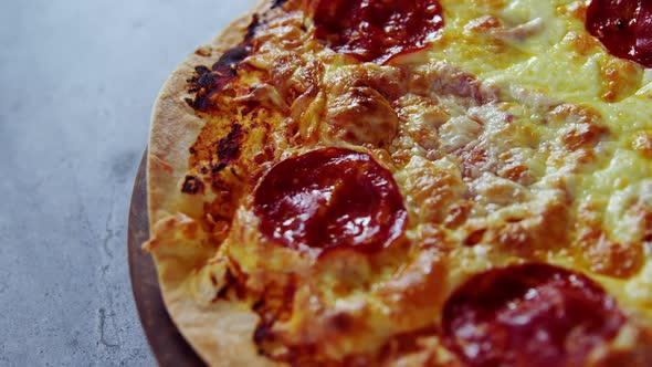 Pizza with pepperoni toppings