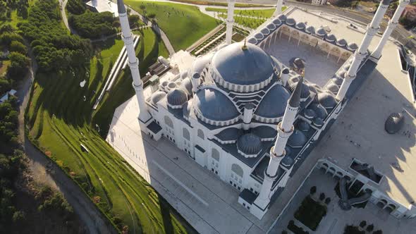Grand Camlica Mosque