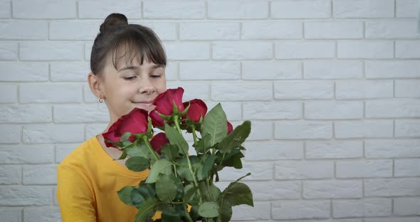 Girl Hold Handed Roses