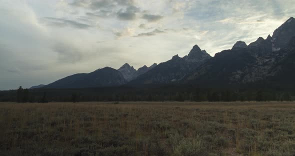Teton Range - Wyoming - Evening - Time lapse