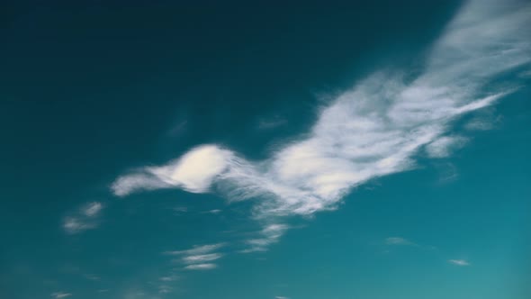 Cirrus Fibratus Clouds Cloud Sky Moving In Cloudy Sky