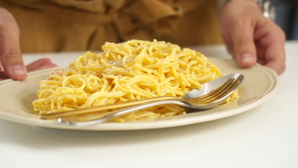 Delicious pasta served in plate