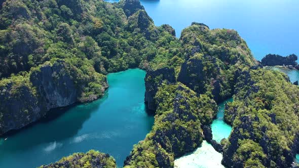 aerial shot of beautiful big lagoon and small lagoon, El Nido, Palawan, Philippines