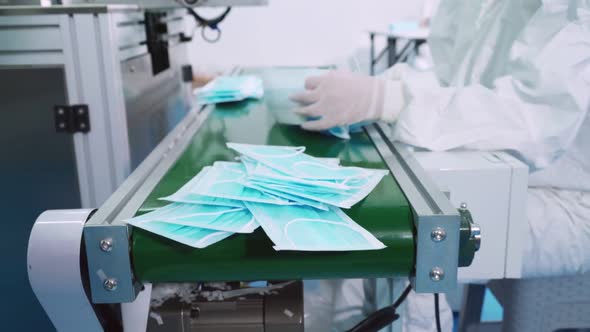 Face Mask Production Line in Modern Factory