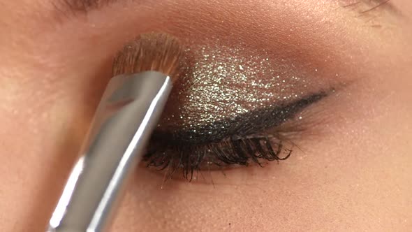 Beauty Fashion, Eyelashes, Cosmetic Eyeshadow, Close Up, Slow Motion