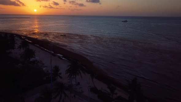 4k 24fps Sunrise In Playa Del Carmen In The Morning With Sun And Ocean 1