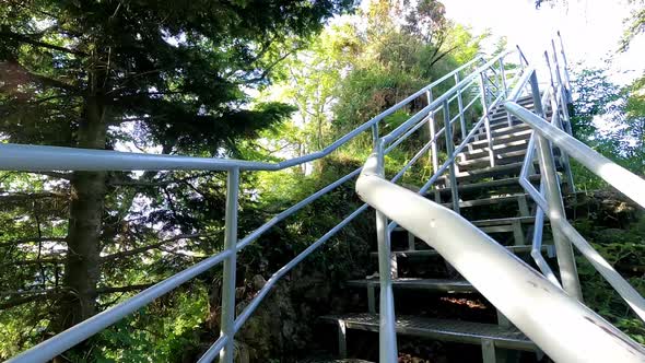 View of the Trzy Korony lookout tower in the Pieniny National Park - Timewarp