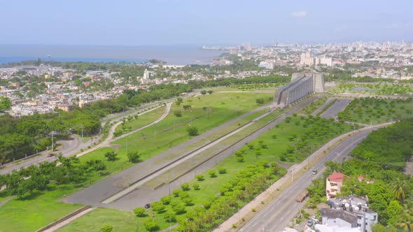 Faro a Colon in Santo Domingo with ocean in background, Dominican Republic. Aerial forward