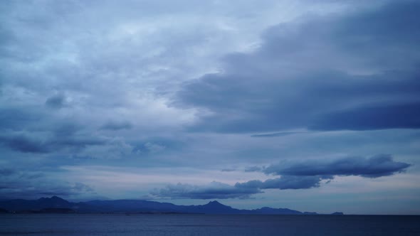  Fluffy Clouds over Sea. Timelapse