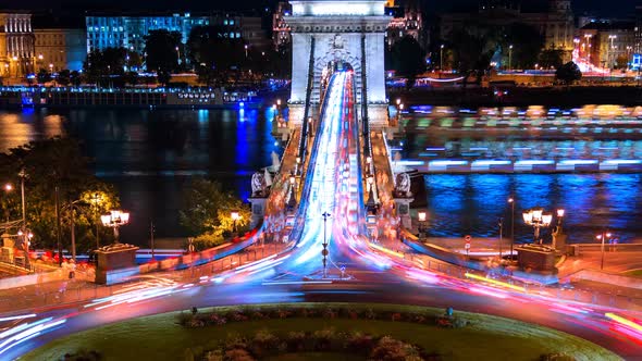 Chain Bridge Night Timelapse, Budapest, Hungary