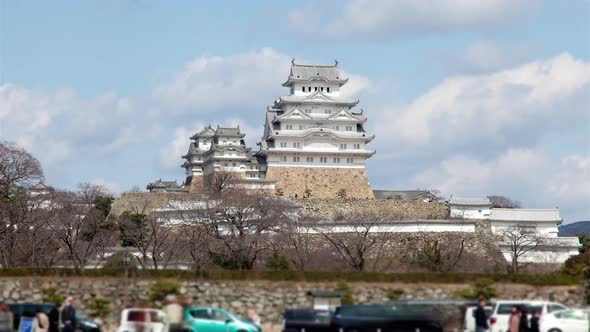 Tourist Bus Visitors at Himeji Castle Timelapse