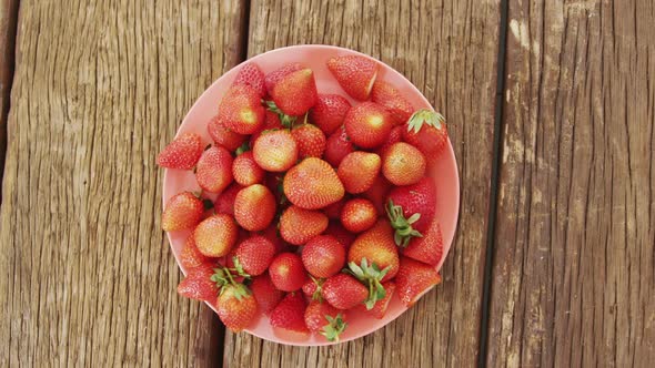 Overhead of fresh strawberries in bowl