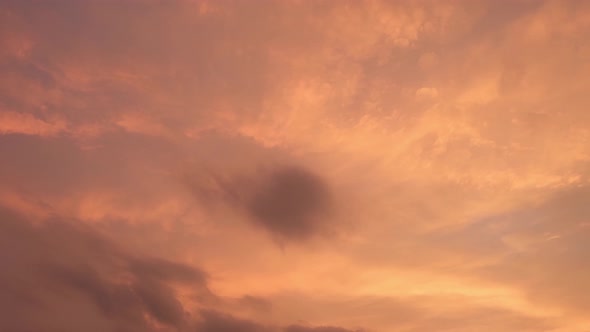 4K Sky Time lapse, Beautiful background, Sky Timelapse of skyscrapers.