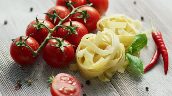 Uncooked Pasta Bunches with Tomatoes