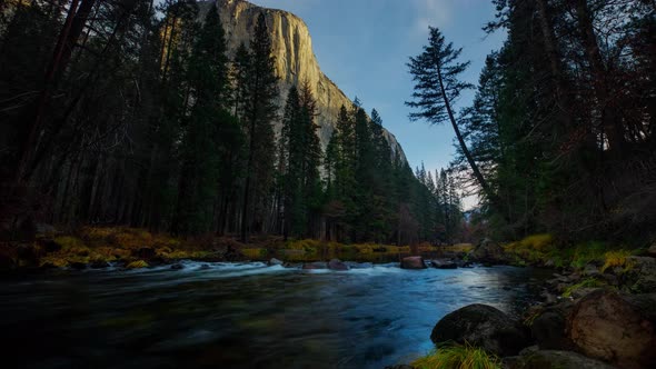 Time Lapse of the amazing El Capitan in Yosemite National Park