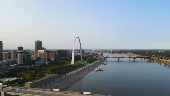 Futuristic City of Downtown St. Louis, Missouri & The Gateway Arch, Aerial Drone Hyperlapse