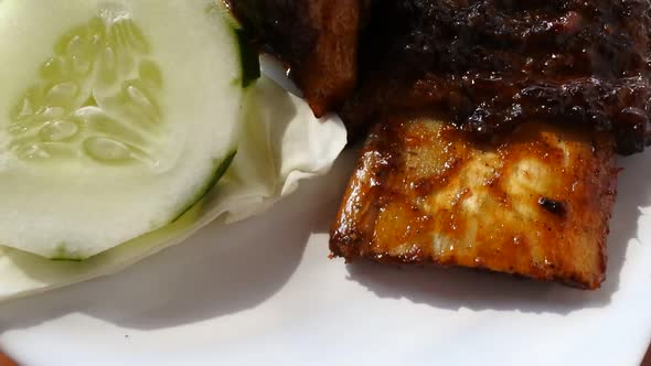 grilled ribs with thick soy sauce