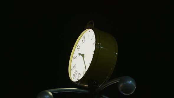 Street clock in Ottawa, at night