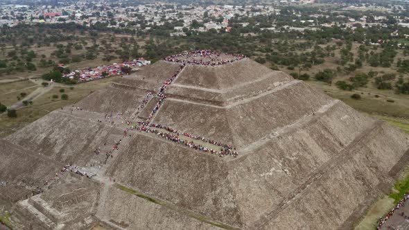 AERIAL: Teotihuacan, Mexico, Pyramids (Flying Around)