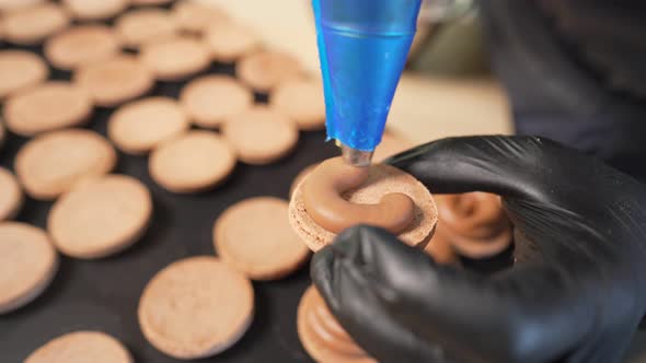 Process Of Making Macaroon at Home