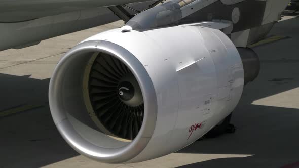 Airplane Engine Turbine Technology