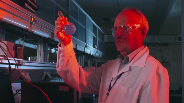 Chemical Laboratory Scientist alt