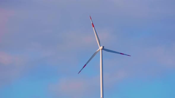 Wind Turbine (4K)