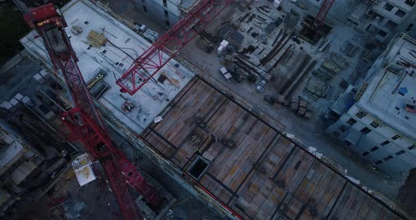 Aerial vertical view of the construction site.