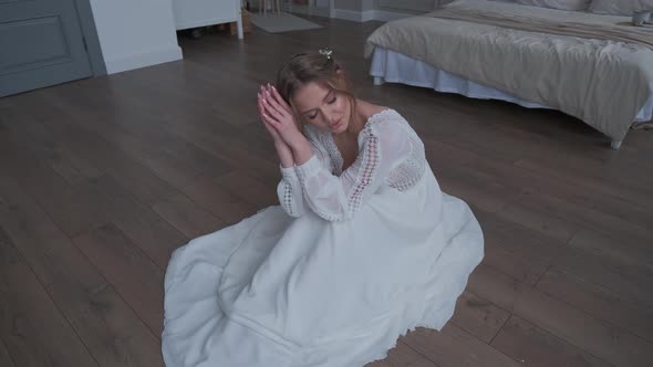 Bride with a Beautiful Face Squats