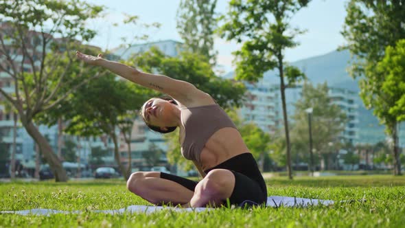 Morning Fitness And Stretching 12