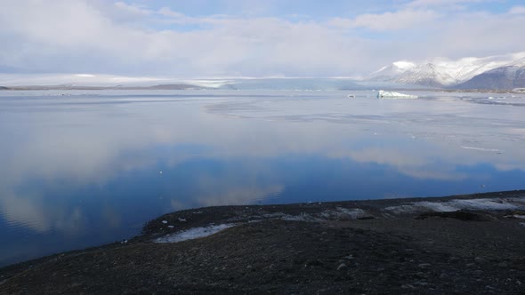 Iceland View Of Beautiful Glacier Lagoon In Winter 3