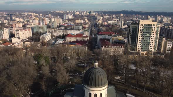 Flying Through Nașterea Domnului, Chisinau